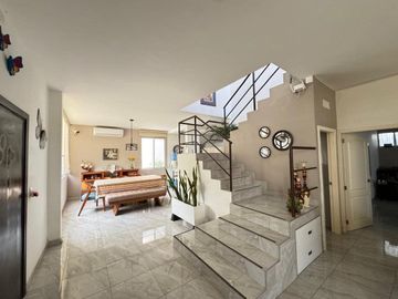 casa de venta en manta zona sur G/R
