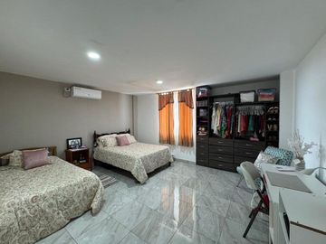 casa de venta en manta zona sur G/R