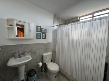 casa de venta en manta zona sur G/R