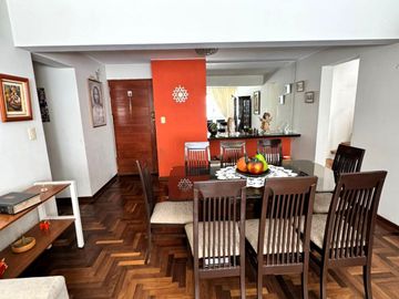 DUPLEX EN VENTA US$ 285,000, CALLE 5 2XX, SAN BORJA