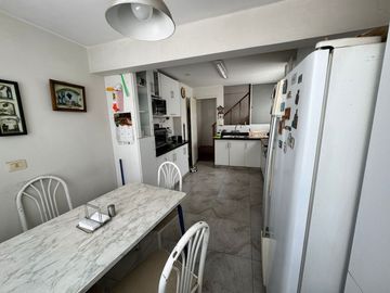 DUPLEX EN VENTA US$ 285,000, CALLE 5 2XX, SAN BORJA
