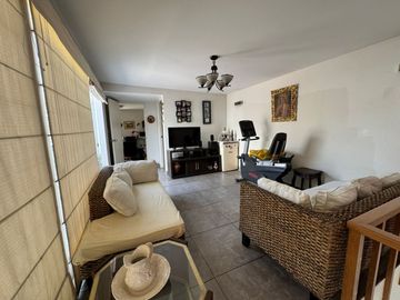 DUPLEX EN VENTA US$ 285,000, CALLE 5 2XX, SAN BORJA