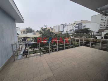 En Venta Casa En Jr. Tintoretto San Borja 276 M2