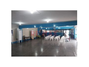 Vendo Amplio Local Comercial En Excelente Ubicacion En Laredo Area 679 M2