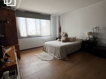 Departamento en venta con excelentes acabados en Grand Viure, Zona Esmeraldax