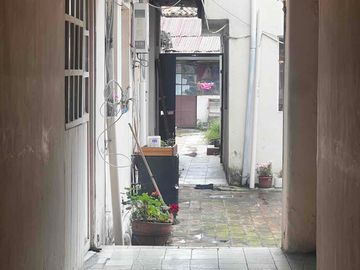 amplia casa en venta con terreno en venta cerca del centro de cuenca san Blas cerca de la calle larga