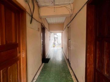 amplia casa en venta con terreno en venta cerca del centro de cuenca san Blas cerca de la calle larga