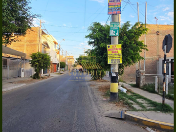 SE VENDE CASA DE 1 PISO DE 75M2 EN URB. SOL DE ICA DE LOS PORTALES - II ETAPA