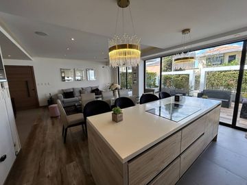 Venta Departamento Urbanización El Condado Jardín