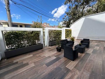 Venta Departamento Urbanización El Condado Jardín