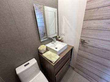 Venta Departamento Urbanización El Condado Jardín