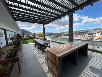 Venta Departamento Urbanización El Condado Jardín