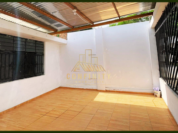 SE VENDE CASA DE 1 PISO DE 220M2 EN PUEBLO NUEVO - ICA