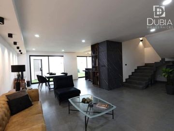 Casa nueva frente a área verde en Monte Magno