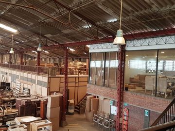 BODEGA VENTA 3975 M2