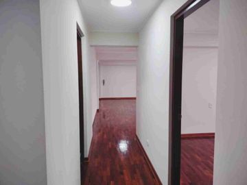 SE VENDE DEPARTAMENTO EN EL DISTRITO DE MIRAFLORES