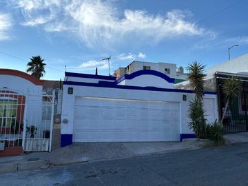 Vendo Casa en Fracc. Los Arroyos II