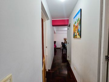 VENDO DEPA Y COCHERA EN MAGDALENA