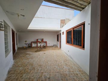 Casa de Playa a la Venta en Punta Negra