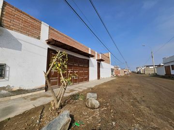 Casa de Playa a la Venta en Punta Negra