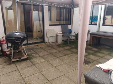 Oportunidad: Amplia casa 4 dormitorios en Los Lirios, Concepción
