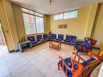 Casa con dos Departamentos de 3 Dormitorios c/u en  Ballenita
