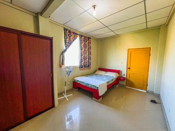 Casa con dos Departamentos de 3 Dormitorios c/u en  Ballenita
