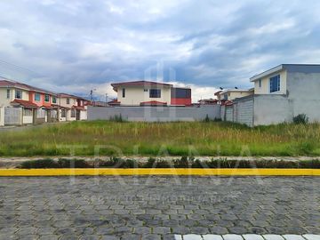 TERRENO EN VENTA SANGOLQUI OASIS DE LA HACIENDA