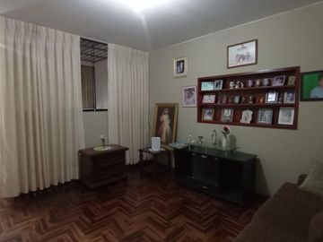 En Ocasion Venta De Hermoso Departamento Duplex En San Martin De Porres