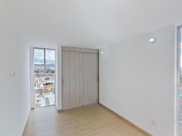 VENTA APARTAMENTO. 77M2 BUENOS AIRES SAN CRISOBAL INCREIBLE DSCTO ANTES $380´