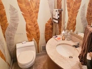 🏡¡VENDO EXCLUSIVO DEPARTAMENTO FRENTE AL MAR EN MALECÓN GRAU!✨