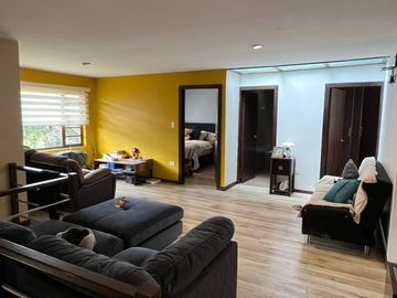 Venta de Casa en Cuenca, Sector Ricaurte cerca a la Mega Tienda del Sur