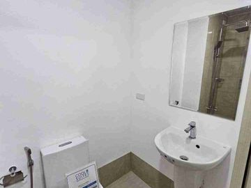 PRESELLING SMDC Cool Suites at Wind Residences Tagaytay City