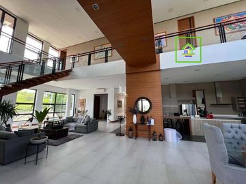 House for Sale in Antipolo with Pool – Premium Property