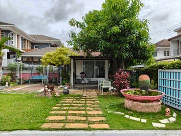 92847 - ขายบ้านพร้อมที่ดินแปลงสวย 160 ตารางวา ทำเลทอง ใจกลางเชียงใหม่