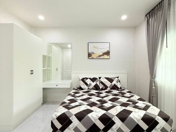 Newly Renovated Twins House For Sale Only 3,790,000 THB !
