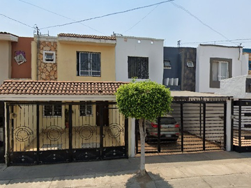 VENTA DE CASA EN PARQUES DEL NILO, GUADALAJARA. RJ