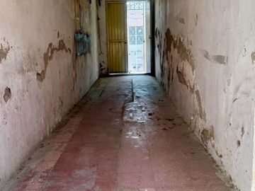 VENTA DE PROPIEDAD COMO TERRENO EN DIAZ MIRON