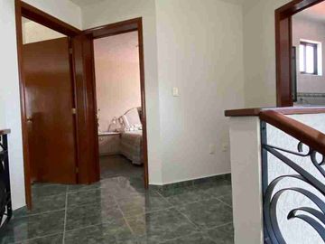 Casa En Venta En Pueblo Nuevo, Corregidora.