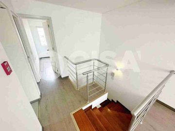 📍 ¡Increíble! - Venta Dúplex Miraflores 98 m2 |2 Hab|cochera| Depósito| $ 174,990