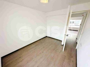📍 ¡Increíble! - Venta Dúplex Miraflores 98 m2 |2 Hab|cochera| Depósito| $ 174,990