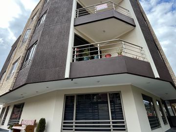DEPARTAMENTO DOS HABITACIONES DE VENTA COMO NUEVO. NARANCAY