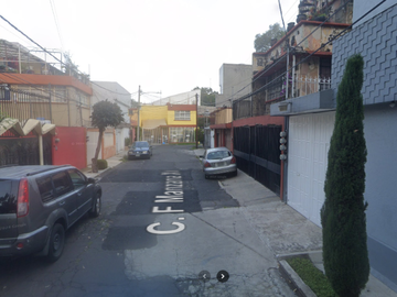 ¡¡Atención Inversionistas!! Venta de Casa en Remate Bancario, Col. Educación, Coyoacán, Ciudad de México