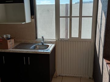 Bonita casa en venta en Real del Márques con excedente