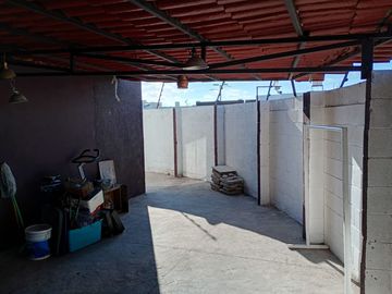 Bonita casa en venta en Real del Márques con excedente