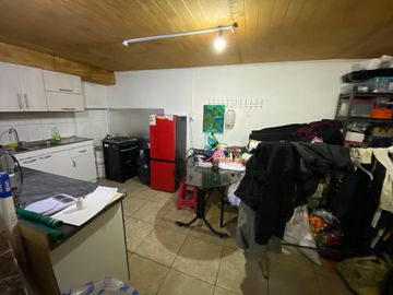 Casa Ampliada en Villa El Sol, Maipú.