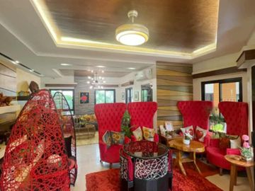 TWO HOUSES WITH GARDEN FOR SALE IN SAN FERNANDO PAMPANGA