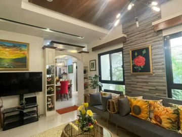 TWO HOUSES WITH GARDEN FOR SALE IN SAN FERNANDO PAMPANGA