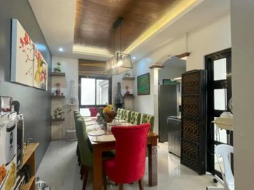 TWO HOUSES WITH GARDEN FOR SALE IN SAN FERNANDO PAMPANGA