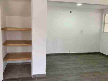 CASA CON TERRENO EXCEDENTE EN VILLAS DEL CAMPO CALIMAYA
